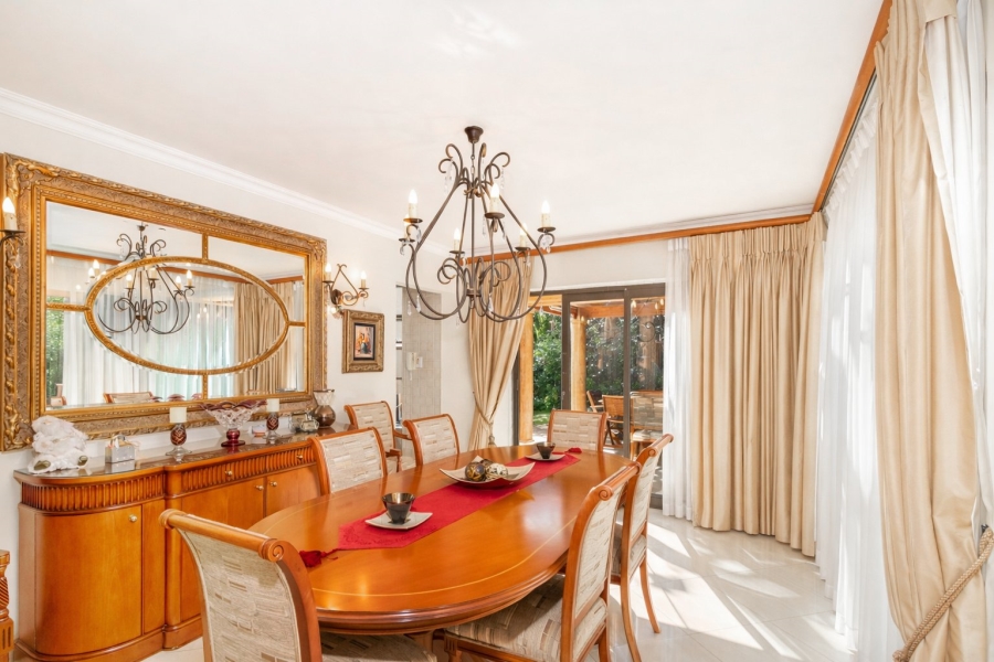 5 Bedroom Property for Sale in Caribbean Beach Club North West